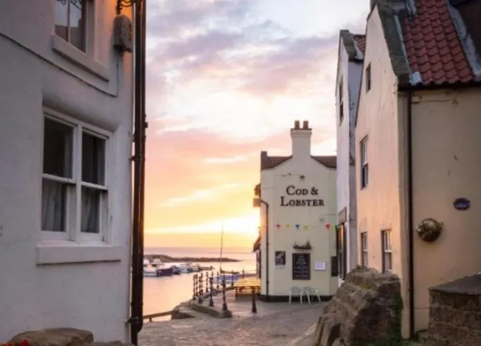 Holiday home The Anchorage Your In Idyllic