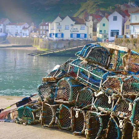 The Anchorage Your In Idyllic * Staithes