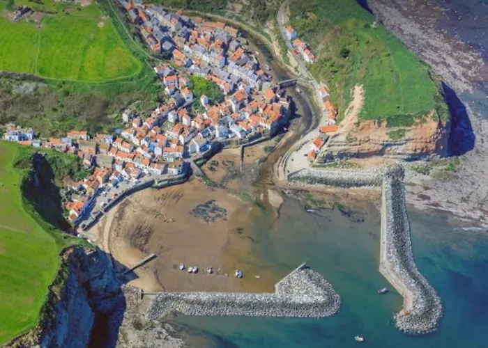 Holiday home The Anchorage Your In Idyllic Staithes